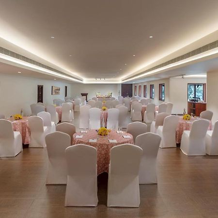 Estuary Sarovar Premiere Poovar Island Экстерьер фото