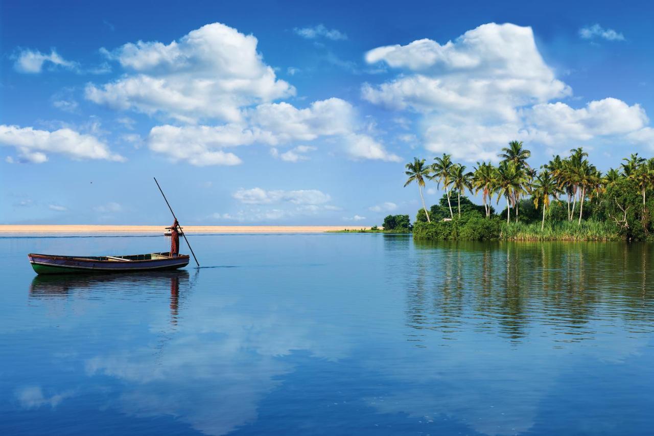 Estuary Sarovar Premiere Poovar Island Экстерьер фото